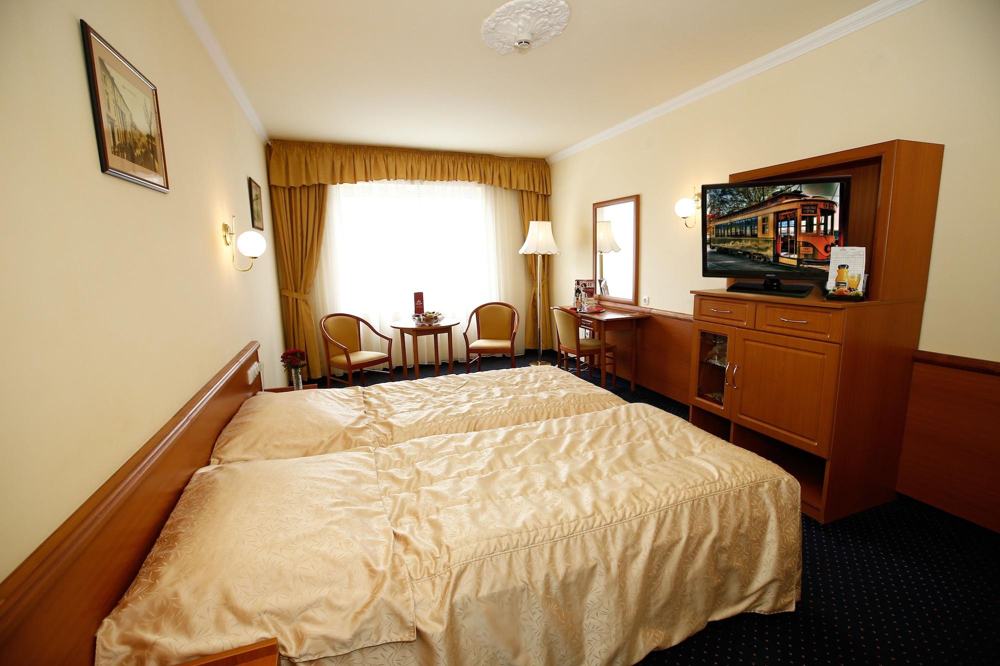 Korona Wellness, Rendezveny Es Borszalloda Hotel Eger