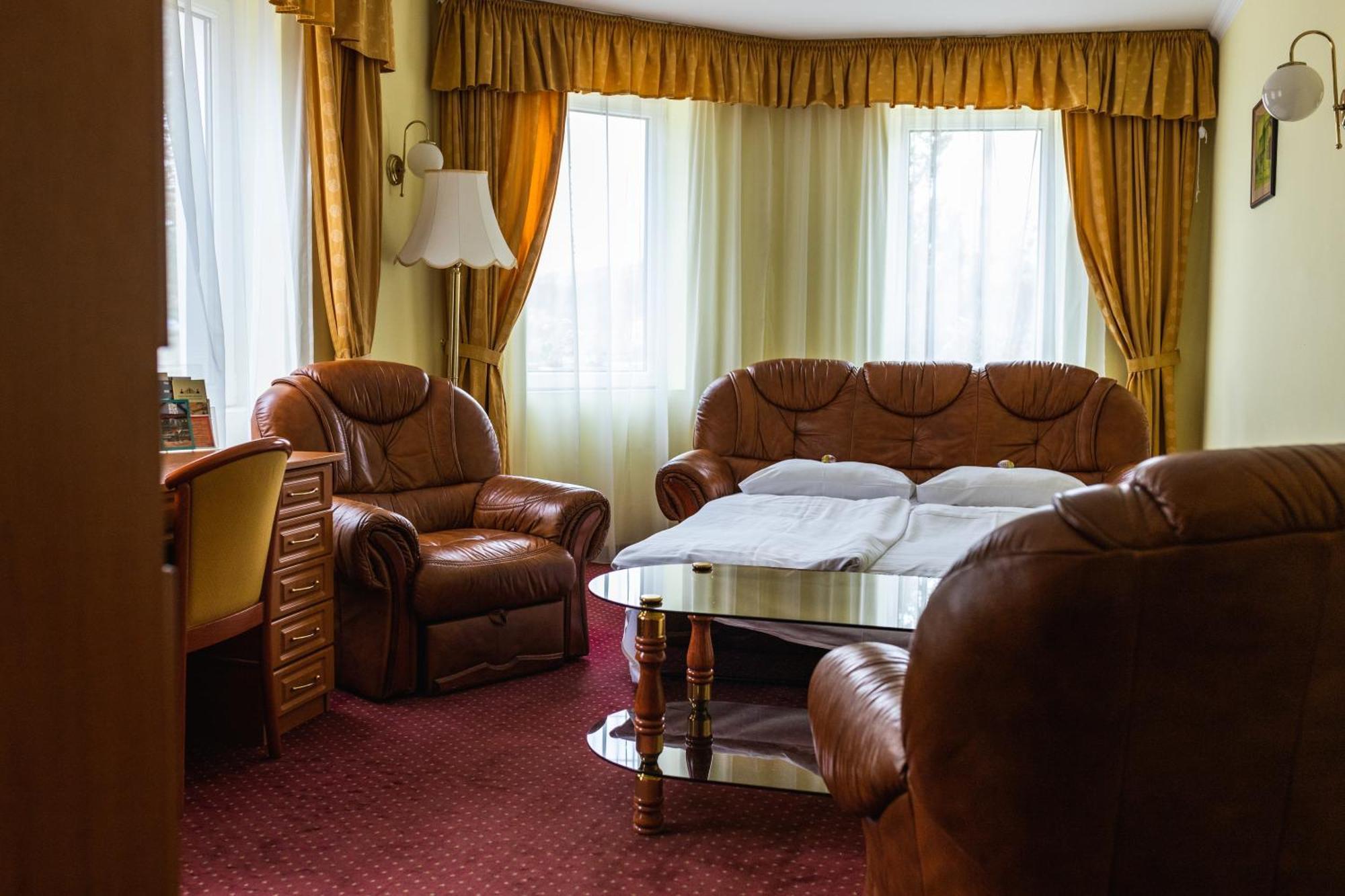 Korona Wellness, Rendezveny Es Borszalloda Hotel Eger