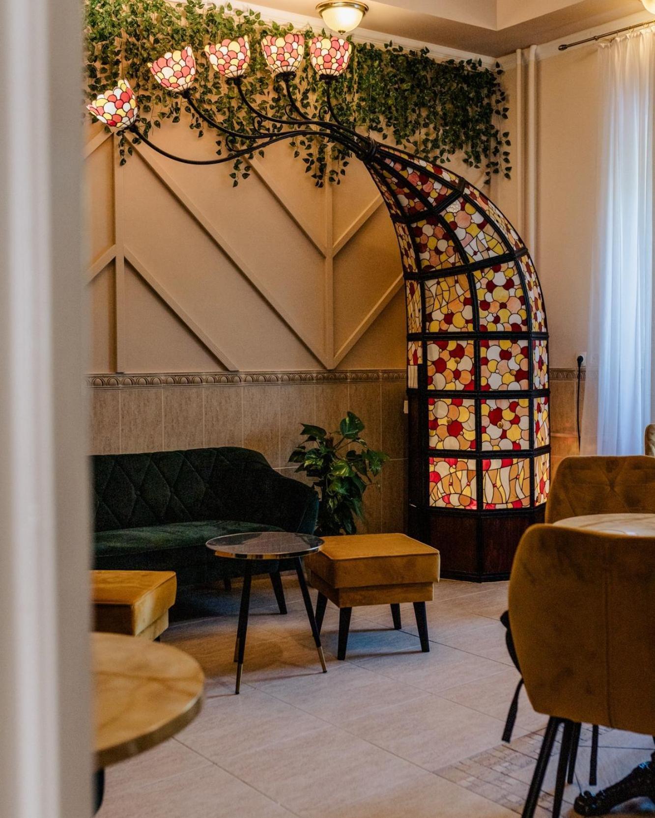 Hotel Korona Wellness, Rendezveny Es Borszalloda 4*
