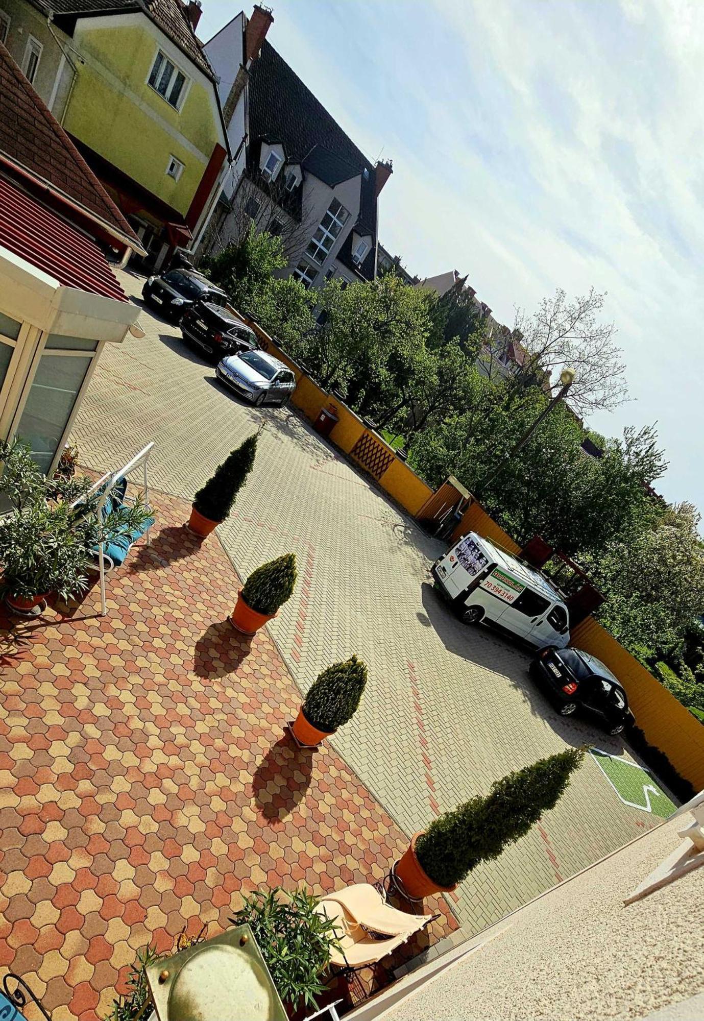 Korona Wellness, Rendezveny Es Borszalloda 4*
