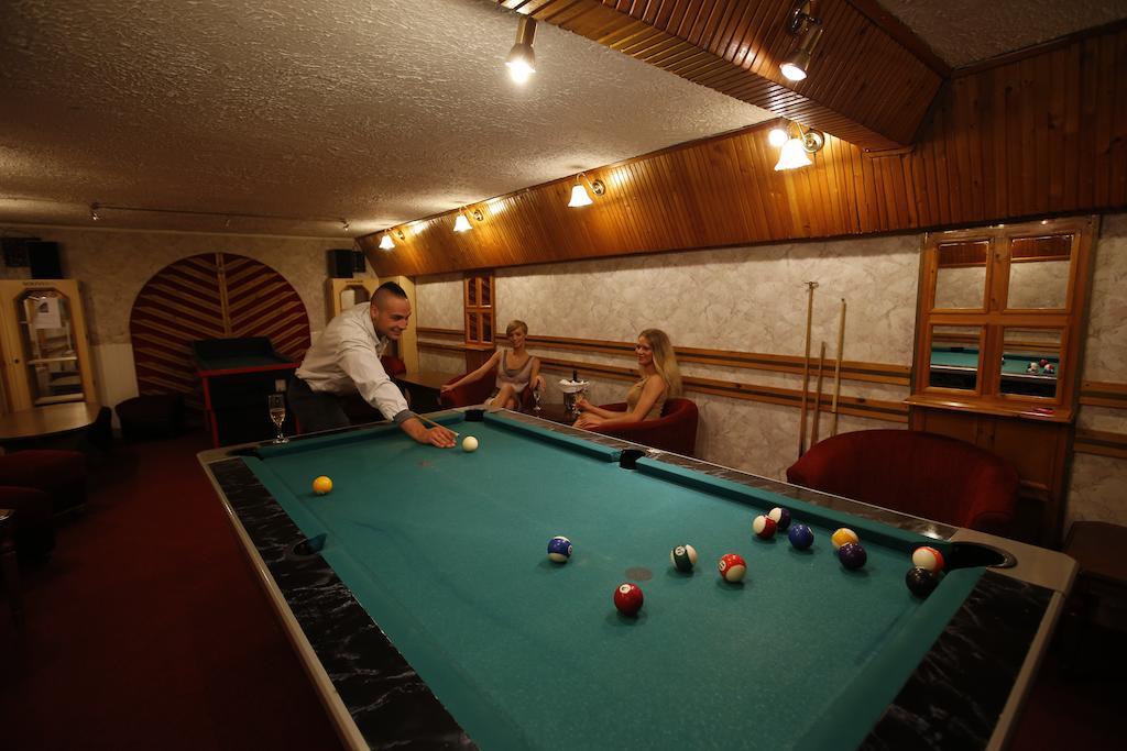 Korona Wellness, Rendezveny Es Borszalloda 4* Eger